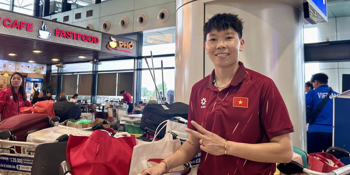 Tuyển nữ Việt Nam bay 2 chặng tới Australia img 4150 scaled 2702190640.jpeg