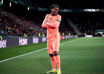 lamine yamal toi cung chi nhu bao thanh nien 18 tuoi khac.jpg