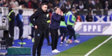 marseille sa thai hlv roberto de zerbi sau tran thua tham psg.jpg