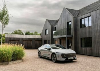 mazda6e uk jpg.16733.jpeg