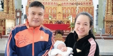 mua xuan dac biet cua cap vo chong tre gan mot thap ky so tet 2779.png