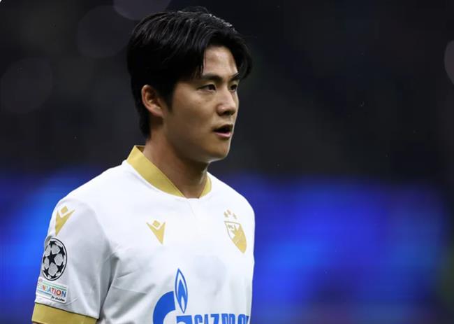 nhan dinh crvena zvezda vs lille 0h45 ngay 272 nguoc dong noi khong.png