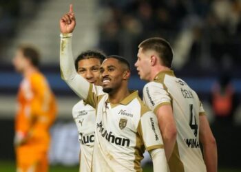 nhan dinh lens vs monaco 23h00 ngay 212 ligue 1 202526.jpg