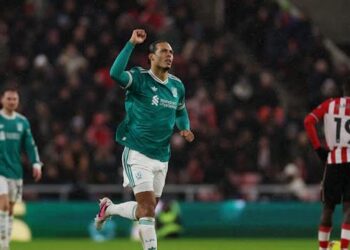 nhan dinh liverpool vs brighton 3h00 ngay 152 loi the san nha.jpg