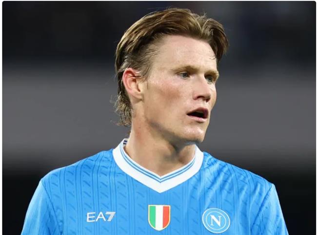 nhan dinh napoli vs roma 2h45 ngay 162 cang thang tot do.png