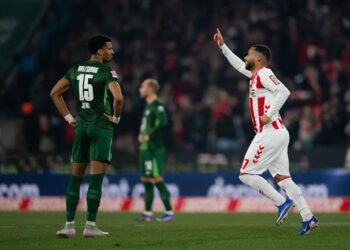 nhan dinh wolfsburg vs dortmund 21h30 ngay 72 bam duoi ngoi dau.jpg