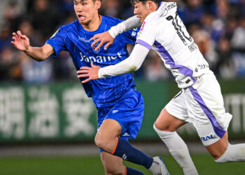 nhat ban cach mang luat bong da loai bo hoan toan ty so hoa.jpg