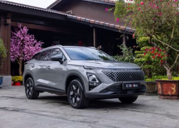 omoda c5 hev 5 jpg.16576.jpeg