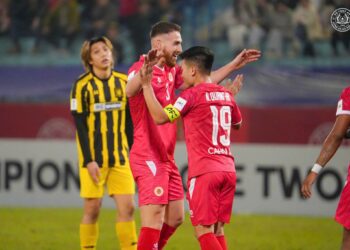 CLB Công an Hà Nội ăn Tết xa nhà quang hai cahn 1102214049.jpg