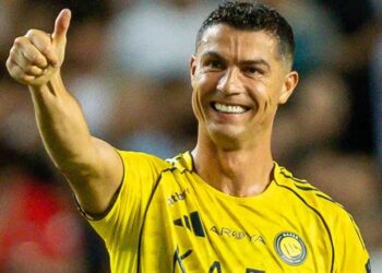 ronaldo van tap luyen cung al nassr bat chap tin don chia tay.jpg