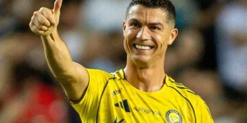 ronaldo van tap luyen cung al nassr bat chap tin don chia tay.jpg