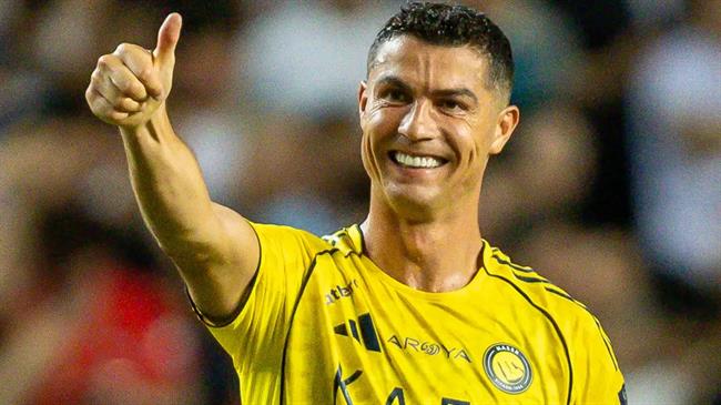 ronaldo van tap luyen cung al nassr bat chap tin don chia tay.jpg