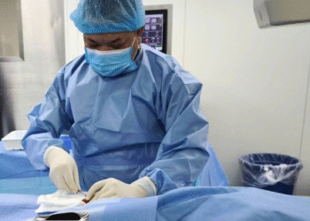 sau va cham o to nguoi dan ong nguy kich vi tu bat xe ve ha noi 1509.png