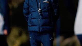 tan hlv tottenham muon lay chien thang arsenal lam qua ra mat.jpg