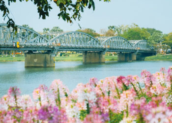 Thành phố ở miền Trung vào mùa du lịch lý tưởng, góc nào cũng đẹp thanh pho o mien trung vao mua du lich ly tuong goc nao cung dep 2097.jpg