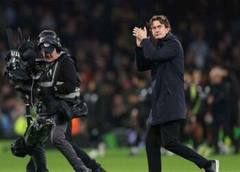 thomas frank 0202084436.jpg