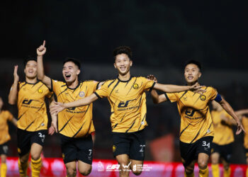 tien dao nguoi lao gay an tuong sau tran thang cua thanh hoa.jpg