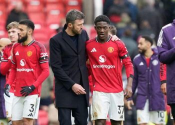 Tương lai của sao trẻ Kobbie Mainoo vẫn bỏ ngỏ tuong lai cua sao tre kobbie mainoo van bo ngo.jpg