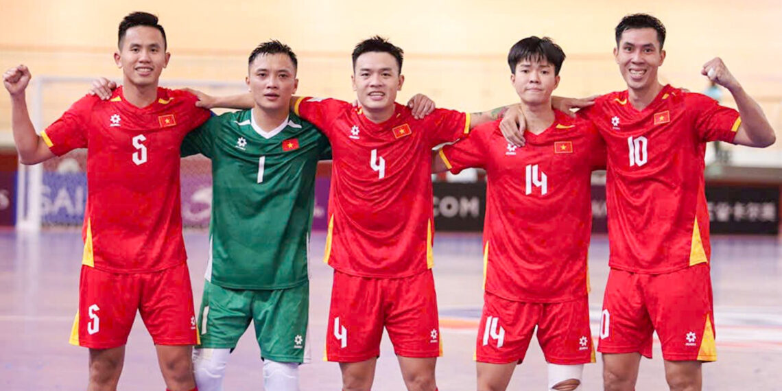 tuyen futsal viet nam vs indonesia thang vao ban ket chau a 2870.jpg