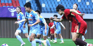 tuyen nu viet nam thua trung quoc 0 2 2905.jpg