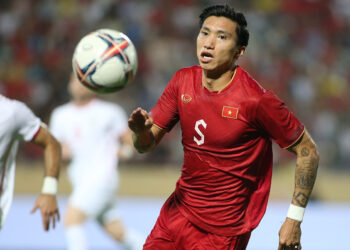 tuyen viet nam dau malaysia van hau khien hlv kim sang sik kho nghi 1271.jpg