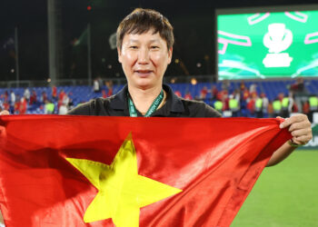 tuyen viet nam hlv kim sang sik co nhung von lieng gi dau malaysia 2396.jpg