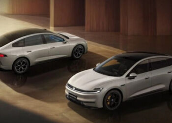 xehay changan 270226 3.jpg