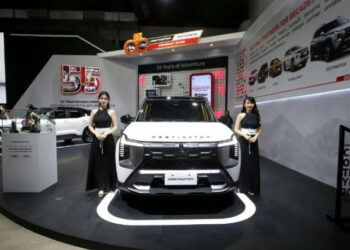 xehay mitsu 55 130226 7.jpg