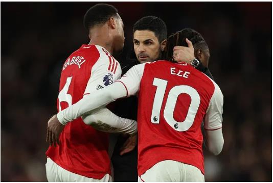 Huyền thoại Ian Wright lo lắng cho Arsenal 1 0303160758.png