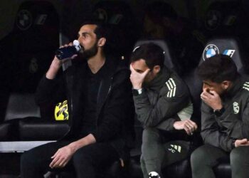 Arbeloa không chắc ghế HLV ở Real Madrid 1772557318 alvaro arbeloa 0303095635.jpg