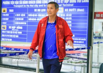 1773517936 dt nu viet nam dung buoc de tiep tuc tien len.jpg