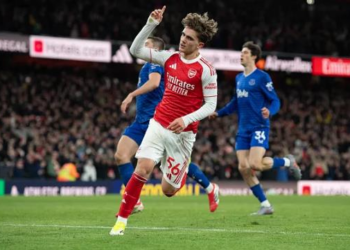 Max Dowman có thể đẩy Martin Odegaard rời Arsenal 2 1703090353.png