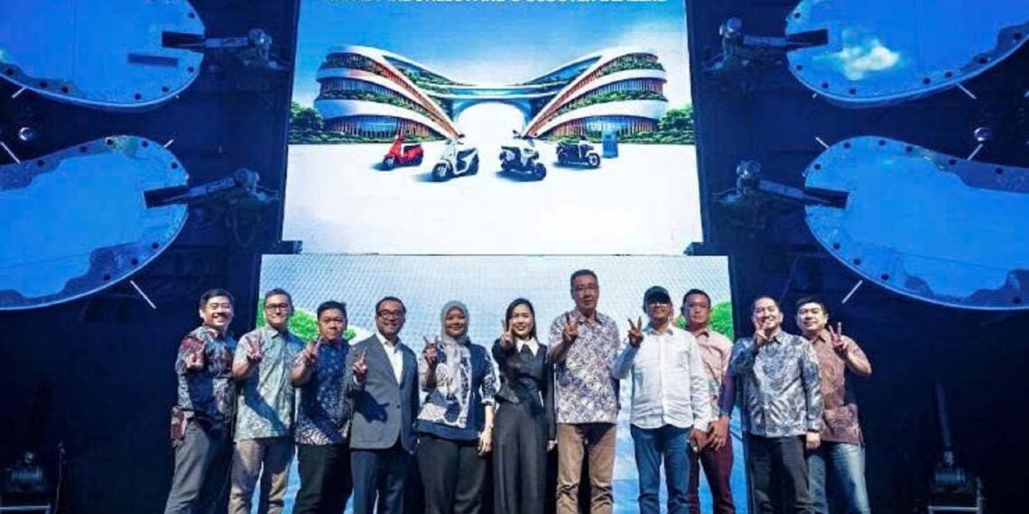 231772853086 vinfast hop tac voi 6 dai ly xe may tai indonesia anhdaidien.jpg