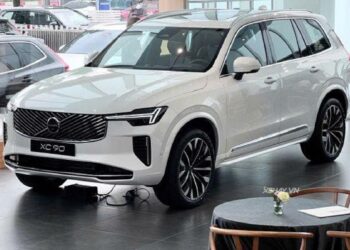 Chi tiết Volvo XC90 2026 tại Việt Nam: Diện mạo mới sang trọng, công nghệ vượt trội trong tầm giá 3,2 tỷ đồng