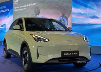 Geely EX2 chốt giá từ 459 triệu đồng tại Việt Nam: Xe điện đô thị đi 395 km, có ADAS, camera 540 độ xịn sò 3691774792562 geely ex2 chot gia tu 459 trieu dong tai viet nam anhdaidien.jpg
