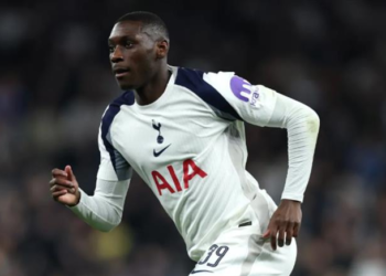 Lộ bến đỗ mới của Randal Kolo Muani 45 2003174101.png