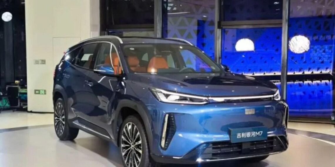 4671773930473 geely galaxy m7 ra mat anhdaidien.jpg