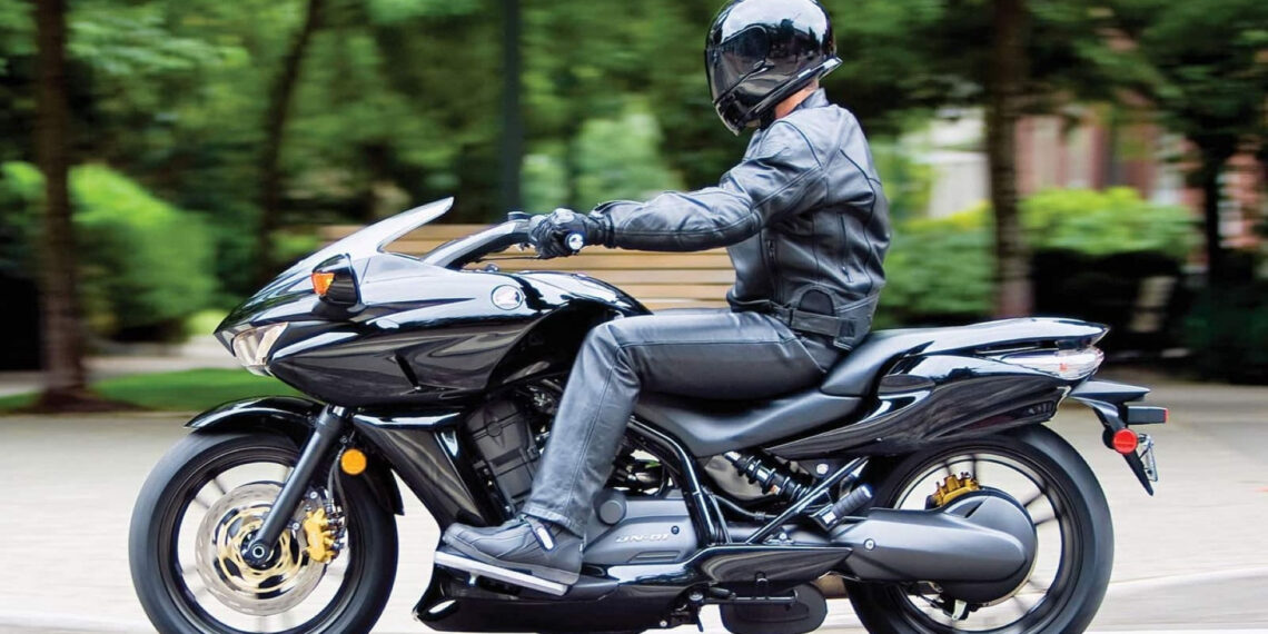 5 mẫu mô tô Honda bán kém nhất mọi thời đại: Khi 'ông lớn' cũng có cú trượt dài 5 mau mo to honda ban kem nhat moi thoi dai khi ong lon cung co cu truot dai 218.jpg