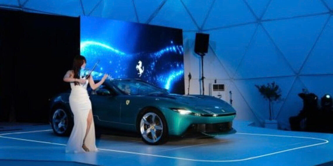 5921773409055 sieu xe ferrari amalfi ra mat anhdaidien.jpg