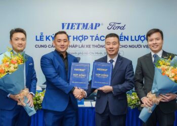 6191773224203 ford viet nam bat tay vietmap anhdaidien.jpg