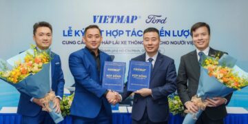 6191773224203 ford viet nam bat tay vietmap anhdaidien.jpg