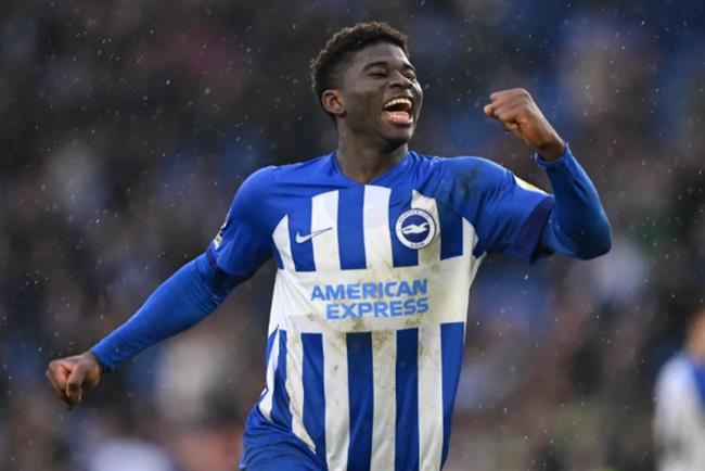 MU có thể chiêu mộ Carlos Baleba với giá rẻ 7 2903181925.png