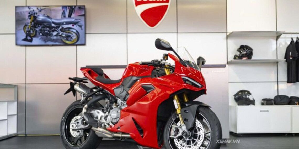Ducati Multistrada V2 S 2026 giá 679 triệu đồng: Siêu mô tô đường trường 890cc đầy ắp công nghệ cho phượt thủ