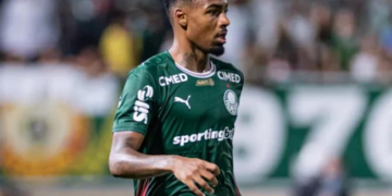 Newcastle đại chiến Liverpool giành thần đồng Brazil