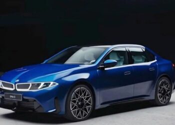 9231773841401 lo dien bmw i3 sedan the he moi anhdaidien.jpg