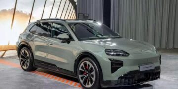 9711774843692 porsche cayenne electric 2026 cap ben dong nam a anhdaidien.jpg