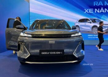 9811774793483 geely ex5 em i chinh thuc chao san viet nam anhdaidien.jpg