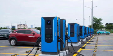 V-Green xây dựng 99 “siêu trạm sạc” trên toàn quốc