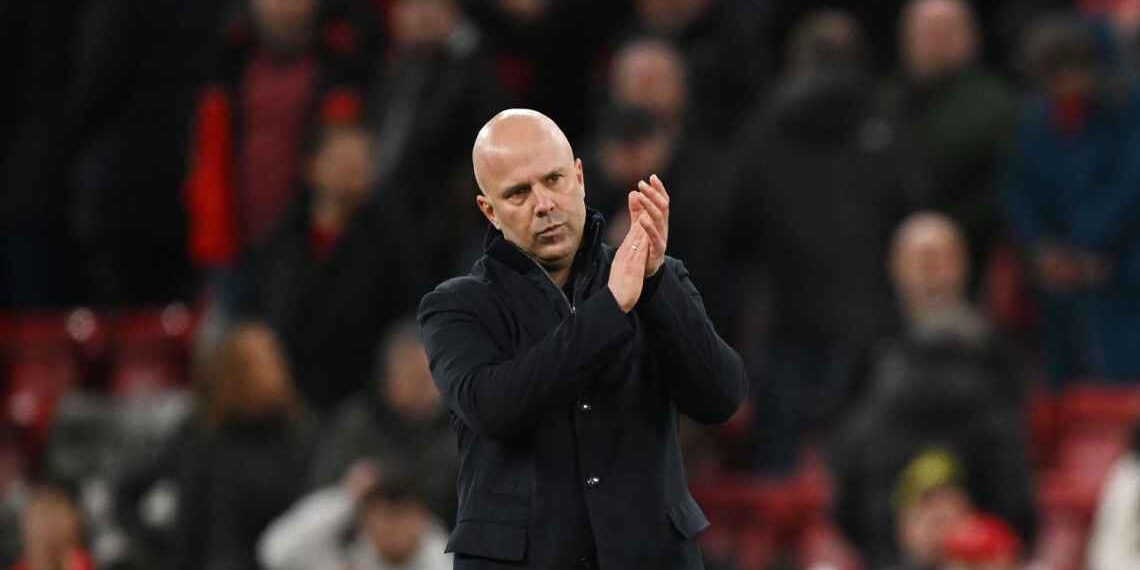 HLV Arne Slot chỉ ra điểm hài lòng sau trận thắng của Liverpool arne slot thua nhan kho co the dap tat nhung lum xum ve tuong lai.jpg