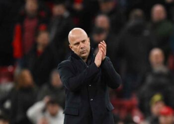 HLV Arne Slot chỉ ra điểm hài lòng sau trận thắng của Liverpool arne slot thua nhan kho co the dap tat nhung lum xum ve tuong lai.jpg